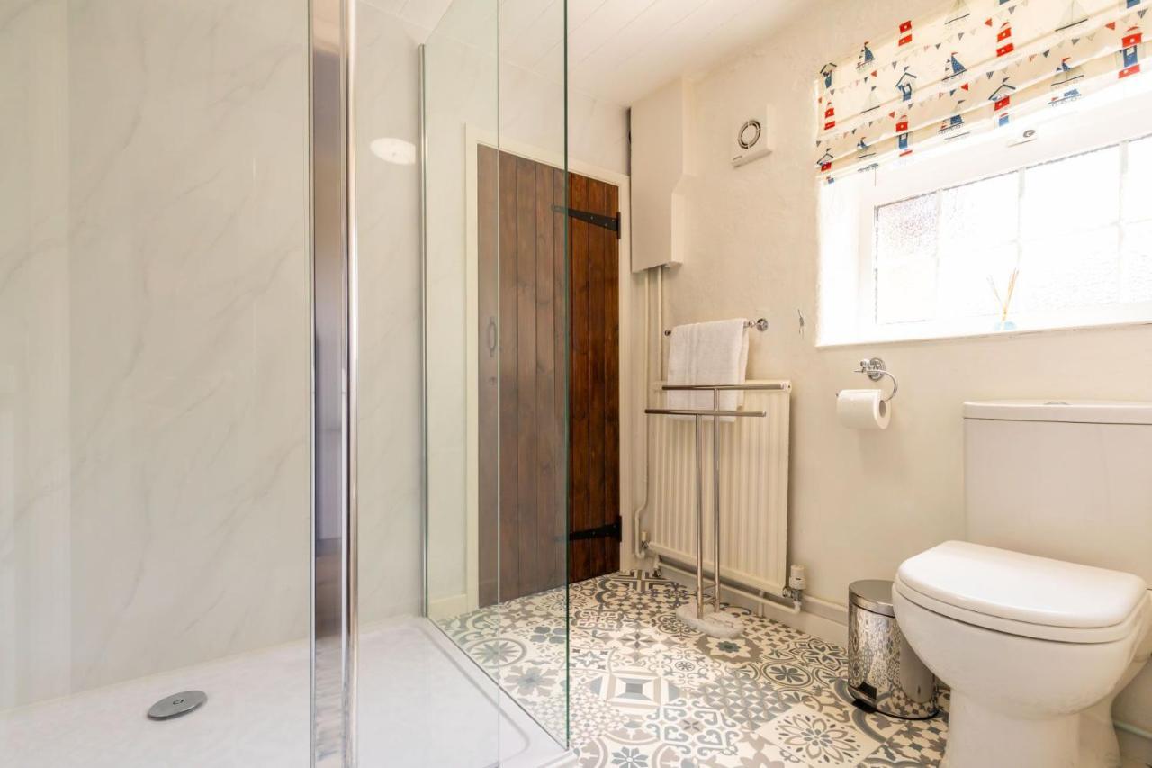 Host & Stay - Pilgrims Rest Bacton  Екстериор снимка